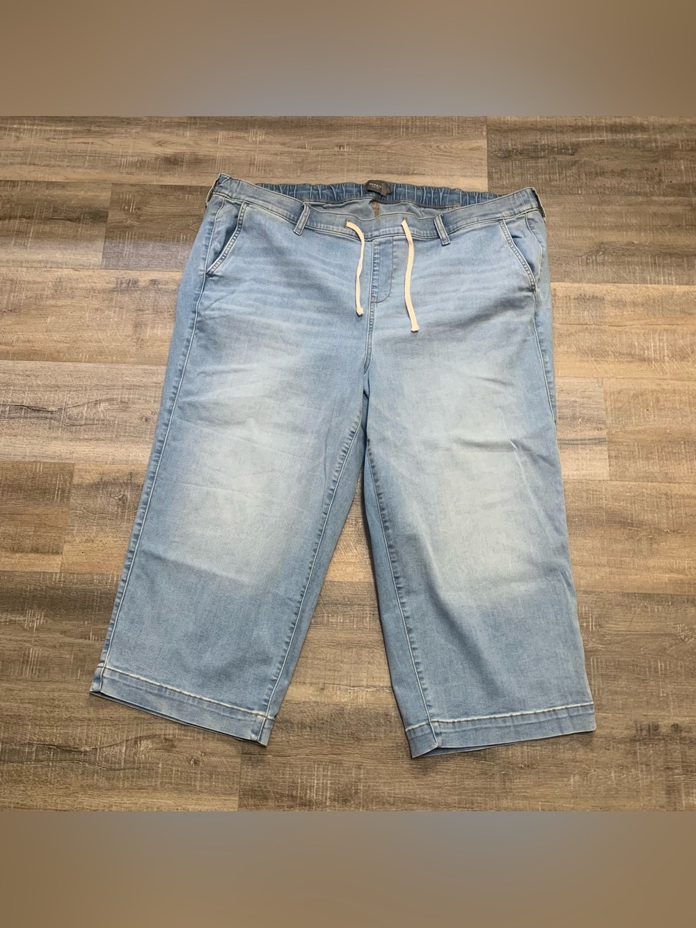 Torrid Wide Leg Drawstring Capri Cropped Jeans Women’s Plus Size 4X